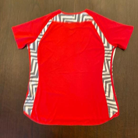 Nike Dry-Fit Top - Picture 2 of 4